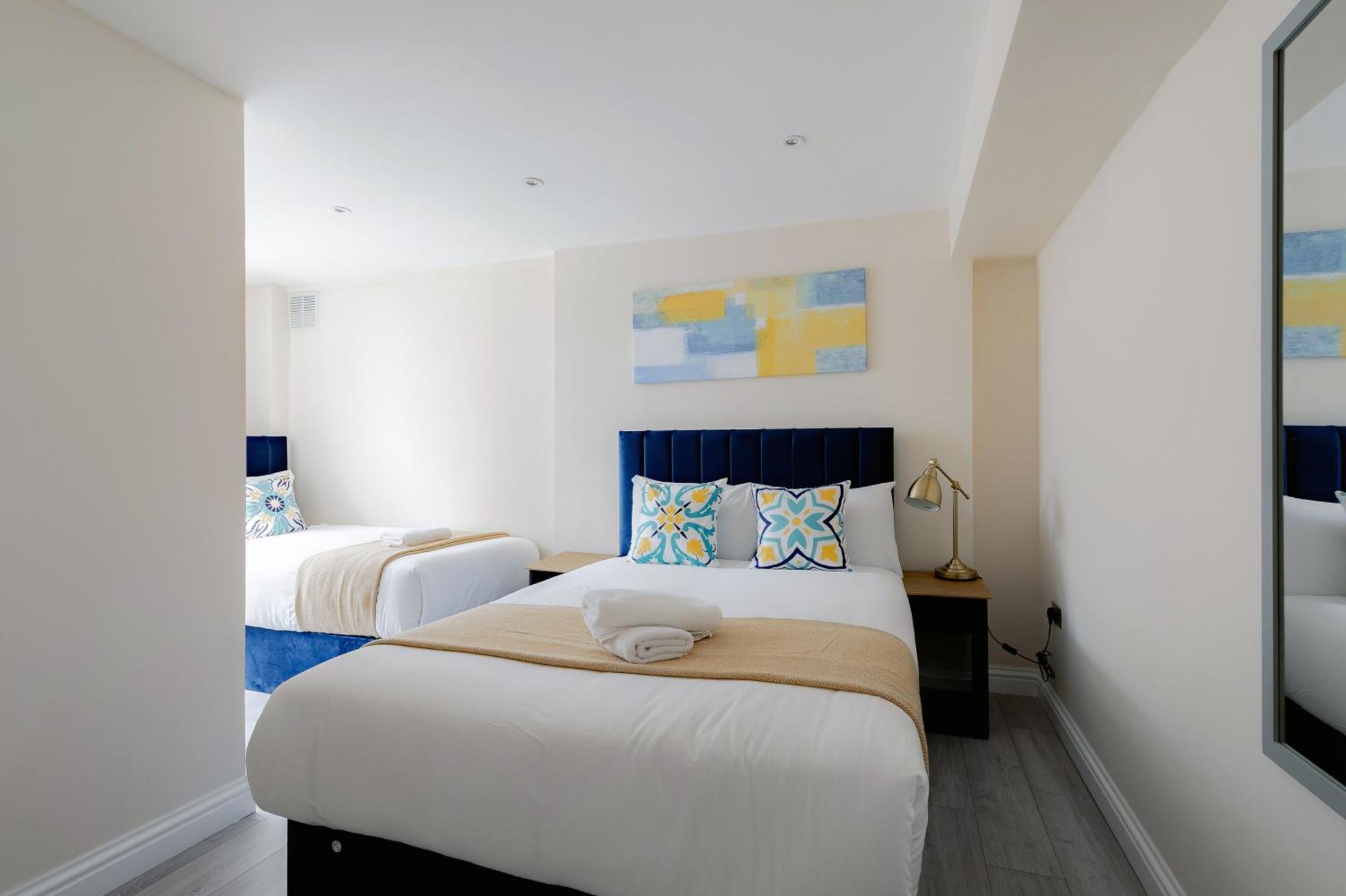 Two Bedroom Apartment Near Hyde Park And Oxford Street London Bagian luar foto