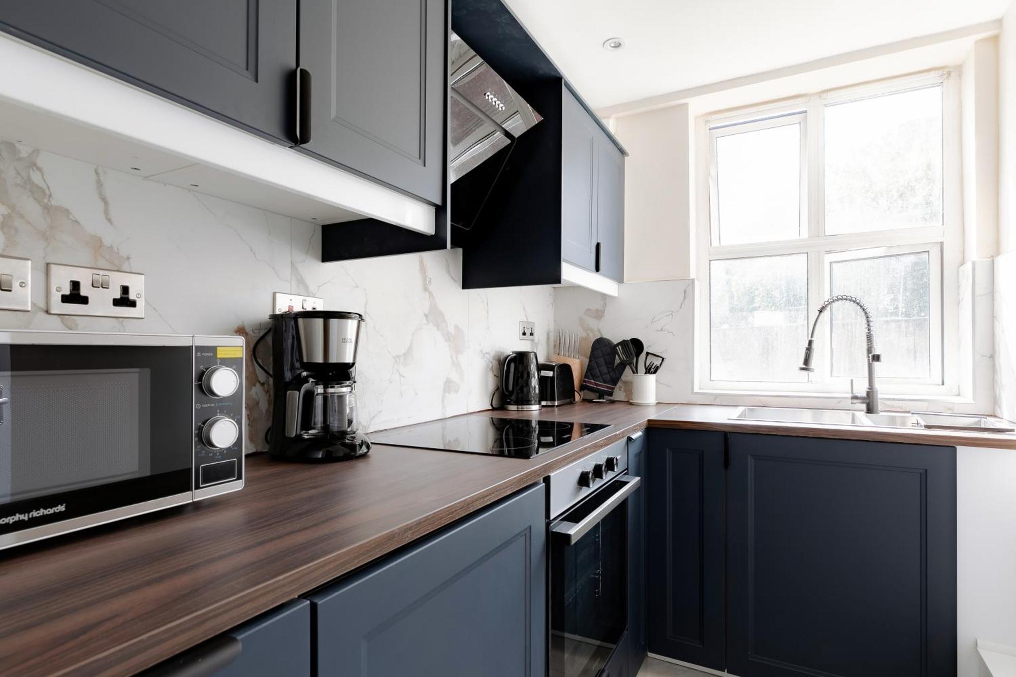 Two Bedroom Apartment Near Hyde Park And Oxford Street London Bagian luar foto